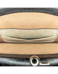 Pre-Loved by Azura Reborn - Pre-Loved gucci Novelty Leather Coin Purse with Chain