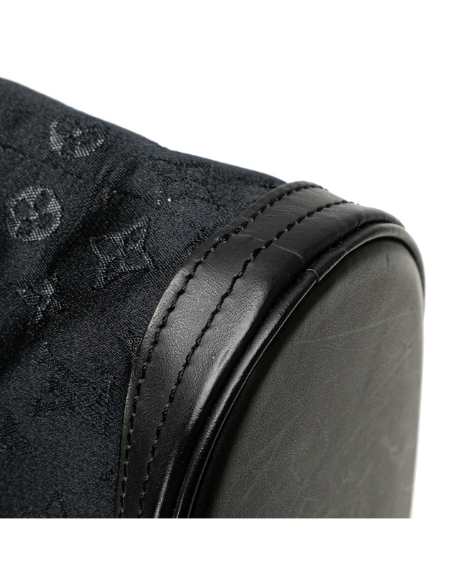 Pre-Loved by Azura Reborn - Pre-Loved louis vuitton Stylish Fabric Shoulder Bag with Strap Details and Accents
