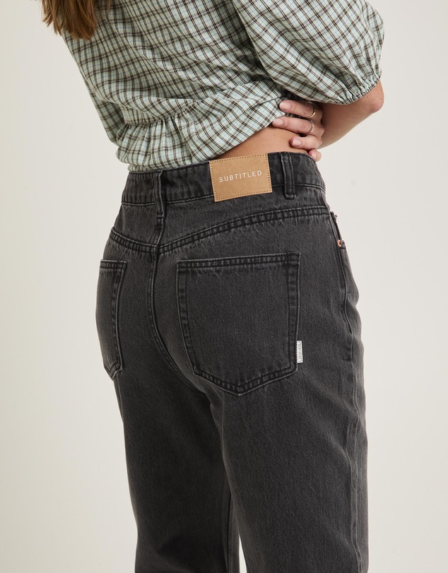 Subtitled - Alexa Mid Rise Relaxed Denim Jeans