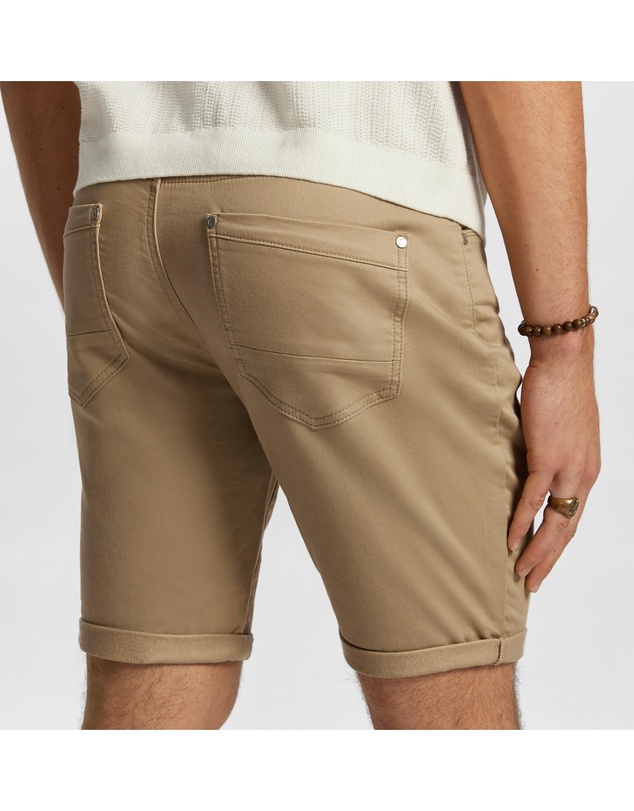 yd. - Herston Chino Short