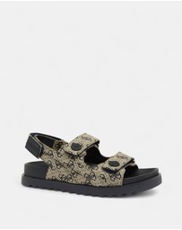 GUESS - Fadey Flat Sandals