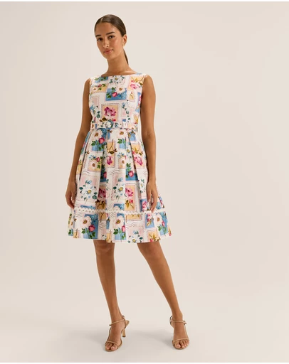 Review - Postcards Pleated Dress
