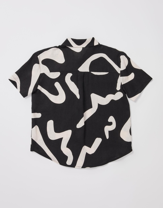 Subtitled - Teen Girls Charlie Swirl Short Sleeve Shirt