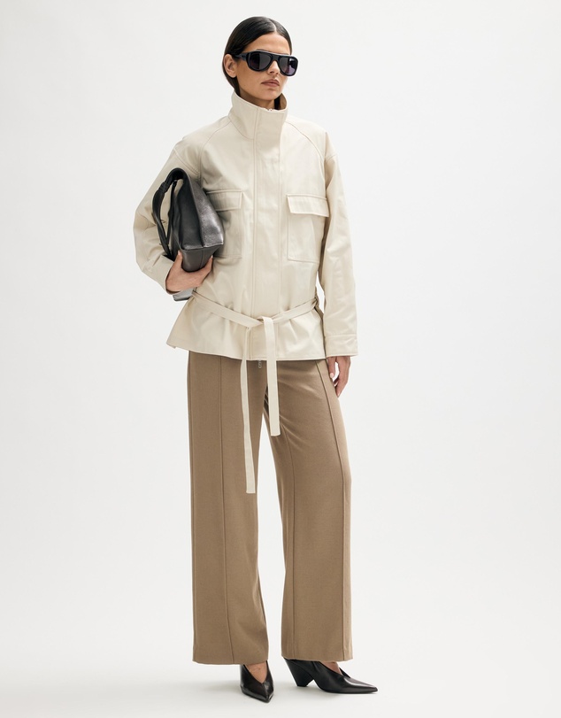 Minima Esenciales - Sioh Funnel Neck Jacket
