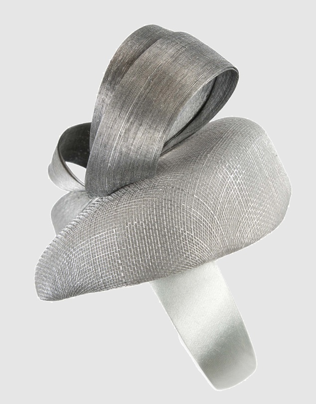 Max Alexander - SIlver Pillbox Racing Fascinator