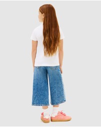 Tommy Hilfiger - Girls Textured Logo Jersey Crew Neck T-Shirt - Teens