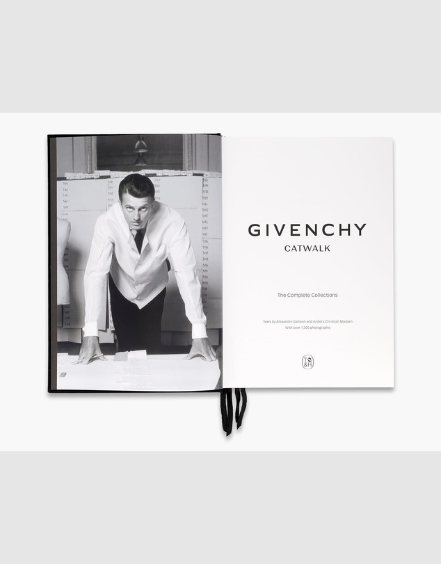 Brumby Sunstate - Givenchy Catwalk