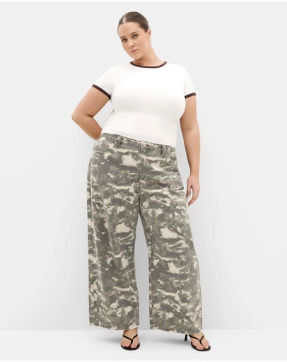 City Chic - Contrast Trim Micro Tee
