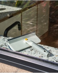 Joseph Joseph - CleanTech™ Deep Cleaning Set with Extension Pole