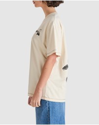 Wrangler - Dark Minds Slouch Tee