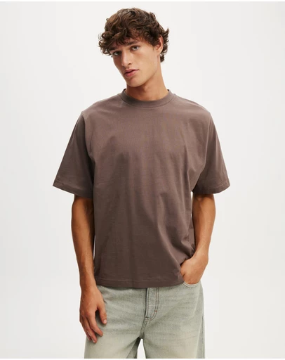 Cotton On - Cropped Fit T-Shirt
