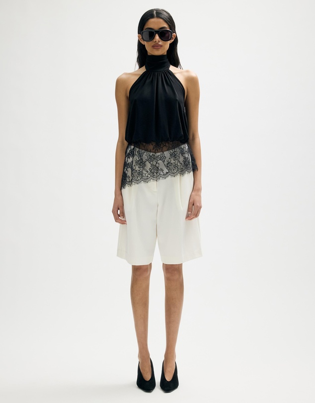 Minima Esenciales - Isaline Lace Hem Halter Top