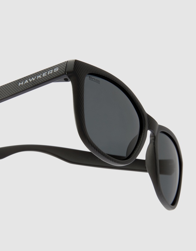 Hawkers Co - HAWKERS - Polarized Carbono Dark One Sunglasses for Men and Women UV400