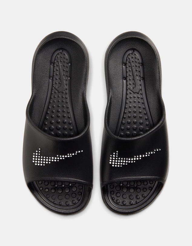 Nike - Victori One - Women's