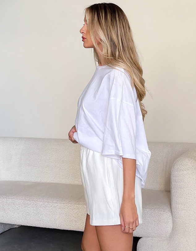 Dazie - The Classic Organic Cotton Oversized Tee