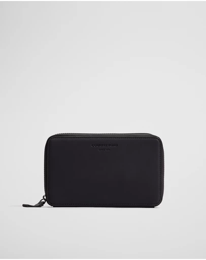 Country Road - Travel Wallet