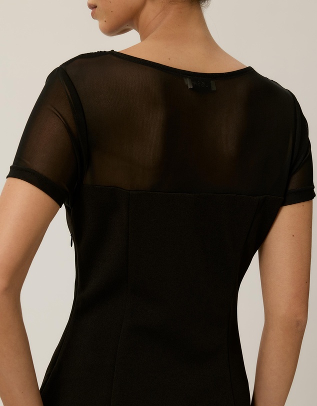 Tussah - Olivia V-Neck Crepe Midi Dress