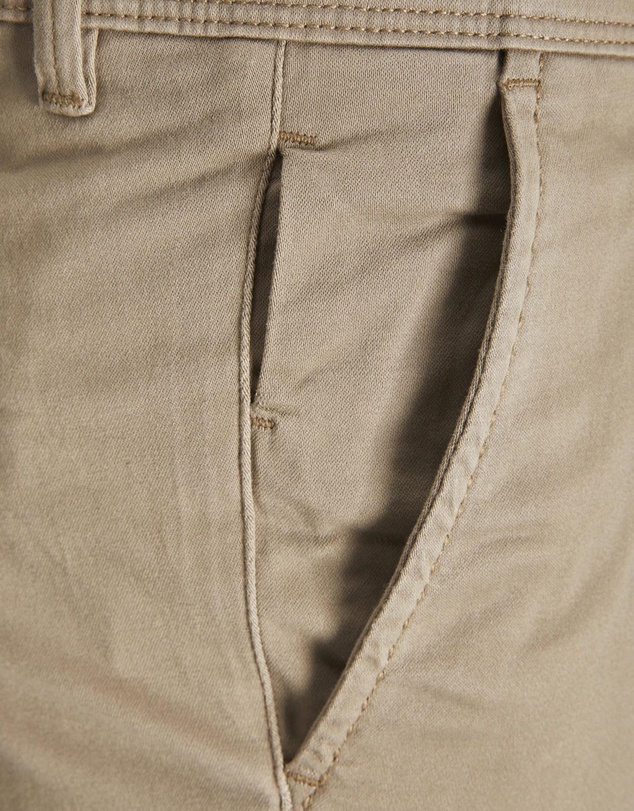 Jack & Jones - Marco Bowie Slim Fit Chinos