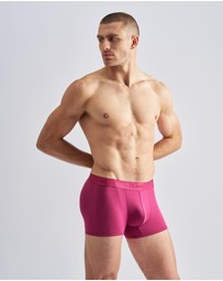 TEAMM8 - Reign Trunk