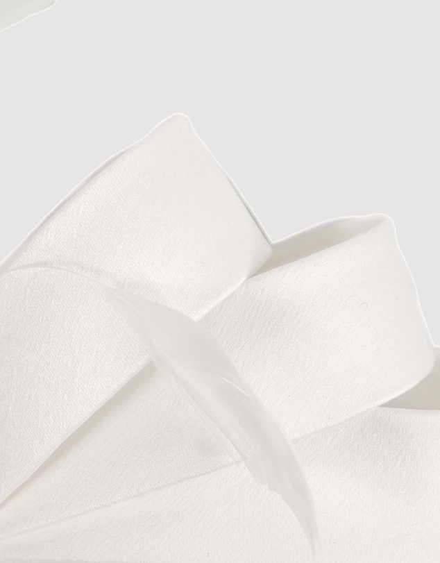 Max Alexander - Large White Satin Bow Racing Fascinator
