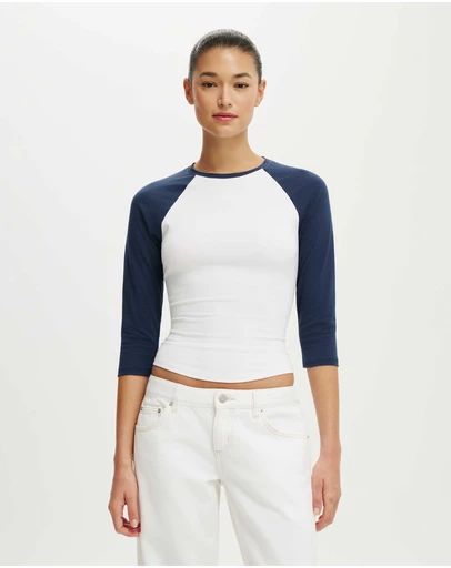 Cotton On - 90S Baby Raglan 3/4 Tee