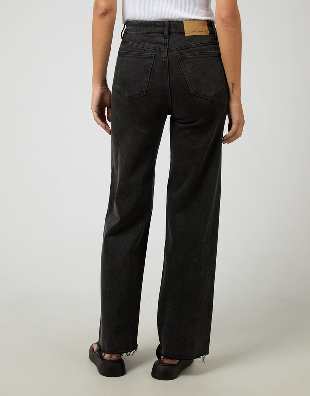 All About Eve - Skye Comfort Jean Washed Black