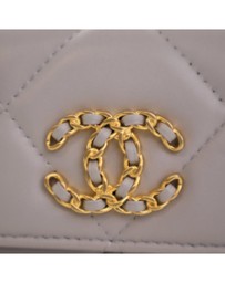 Pre-Loved by Azura Reborn - Pre-Loved Quilted Lambskin 19 Flap Coin Purse With Chain