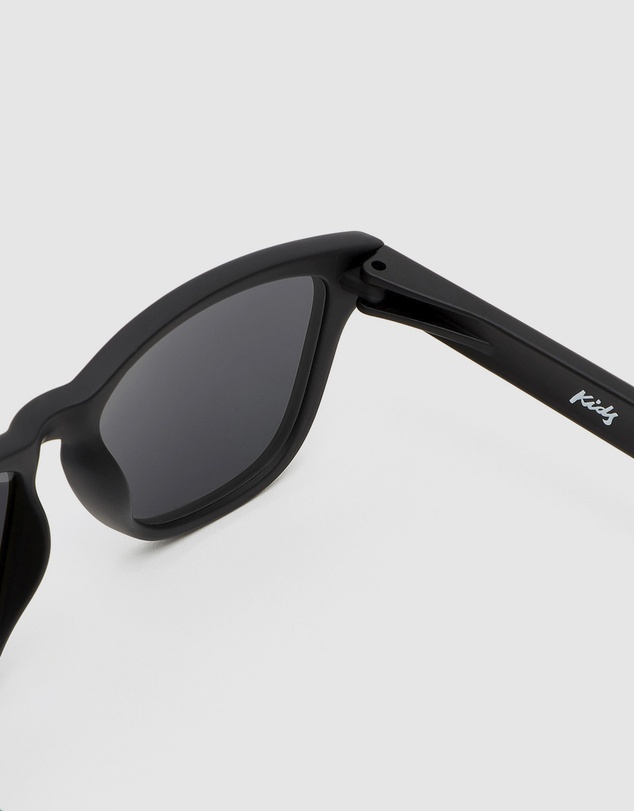 Hawkers Co - HAWKERS - Carbon Black Dark ONE KIDS Sunglasses for Men and Women UV400