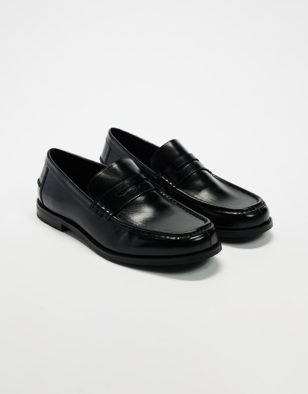 AERE - Clean Leather Loafers - Men's