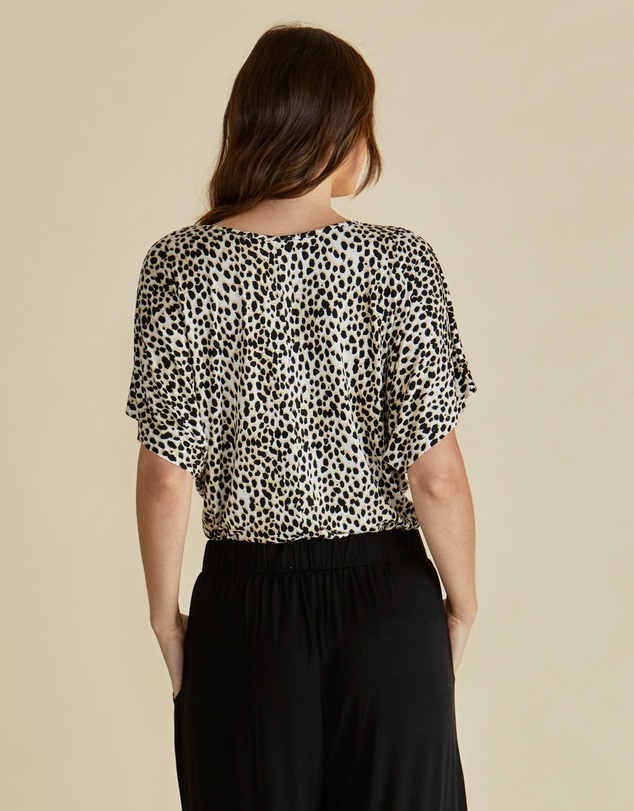 Betty Basics - Maui Tee