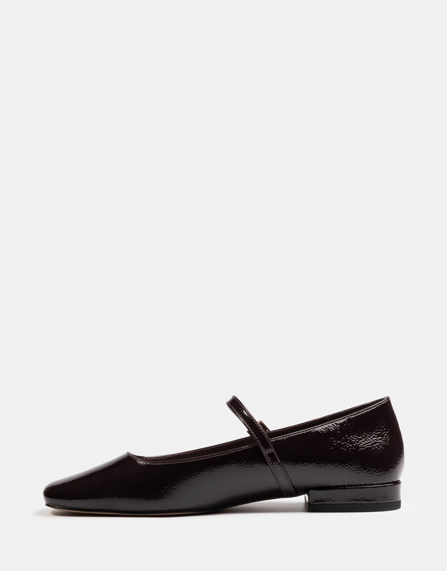 Wittner - Aria Crinkle Patent Leather Mary Janes