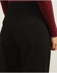 Atmos&Here - Elena Barrel Leg Pants