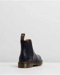 Dr Martens - Unisex 2976 Smooth Chelsea Boots