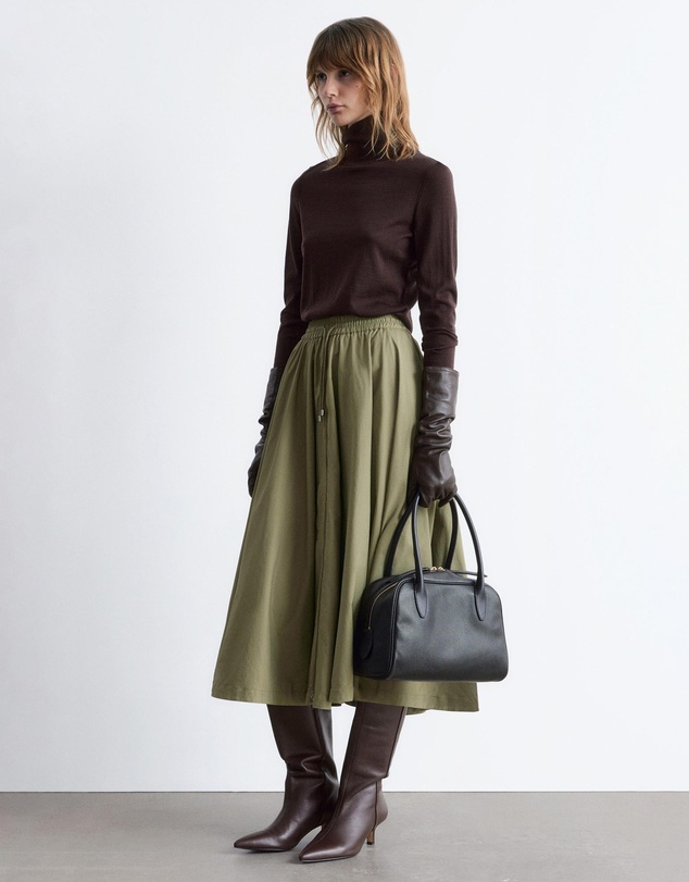 & Other Stories - Kitten Heel Leather Knee Boots