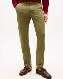 Tommy Hilfiger - 1985 Essential Bleecker Slim Fit Chinos