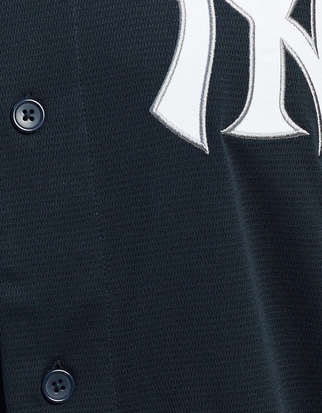 Majestic - Chest Logo Replica Jersey