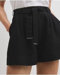 Country Road - Organically Grown Linen Tuck Front Short