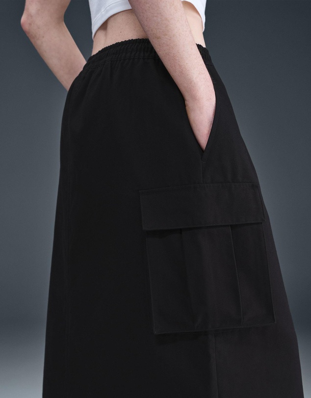 Nike - Sportswear Loose Cargo Skirt
