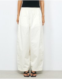 AERE - Organic Cotton Twill Barrel Leg Pants