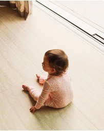 Kynd Baby - Day or Night Onesie in Hibiscus