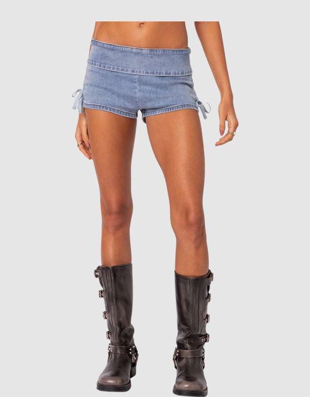 EDIKTED - Kenzy Micro Denim Shorts