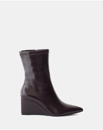 Therapy - Saviour Wedge Boots