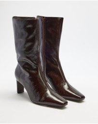 AERE - Anais Square Toe Heeled Leather Ankle Boots