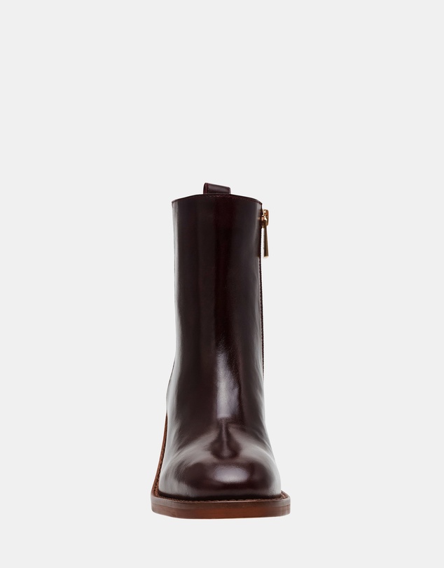 Steve Madden - Slender Brown Leather Boots