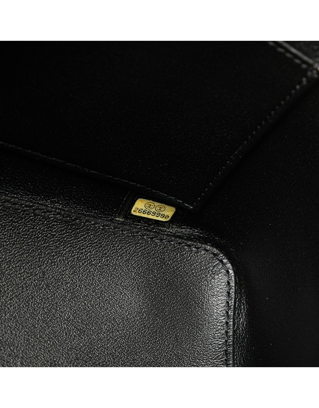 Pre-Loved by Azura Reborn - Pre-Loved Large Quilted Lambskin Knock On Wood Vanity Case
