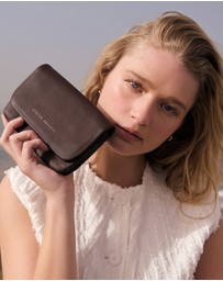 Status Anxiety - Impermanent Wallet