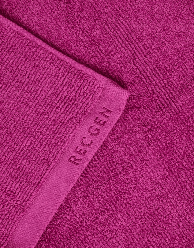 REC GEN - Train Towel