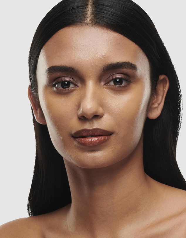 MAC - Studio Radiance Serum Powered Foundation