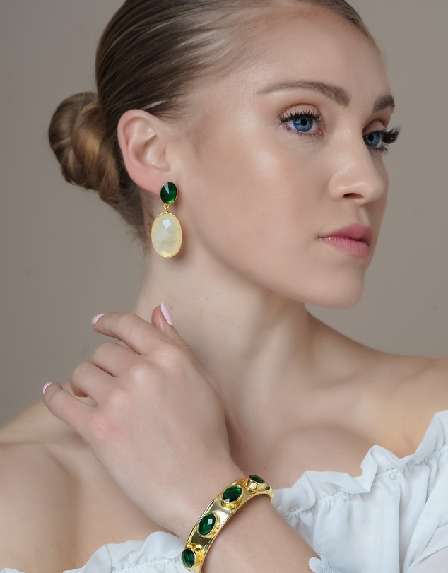 Meshca - Cosmos Emerald Cuff