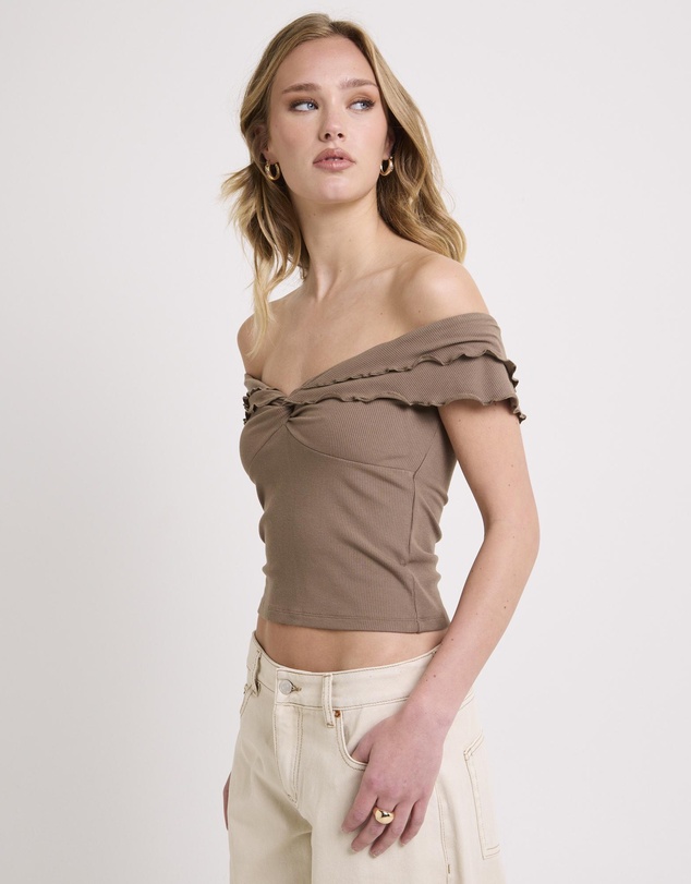 Subtitled - Mily Rib Ruffle Top